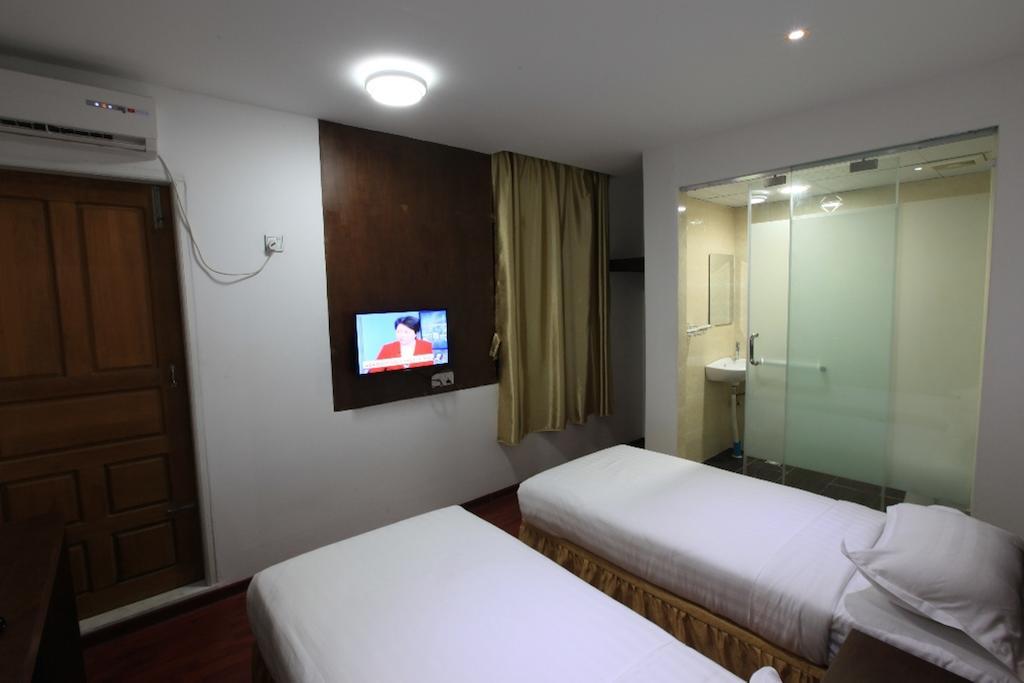Yangon Regency Hotel Esterno foto