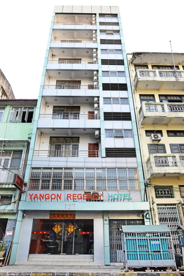 Yangon Regency Hotel Esterno foto