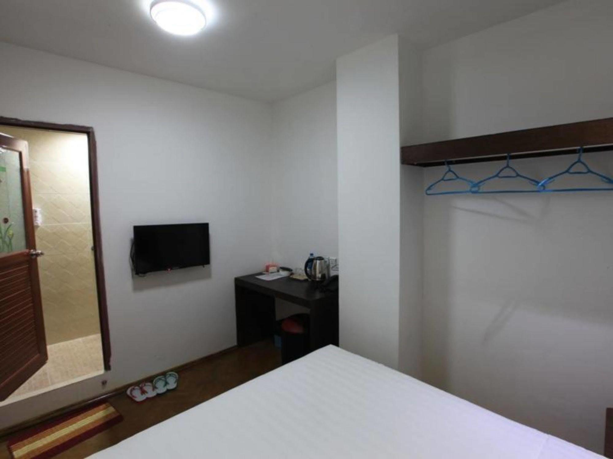 Yangon Regency Hotel Esterno foto